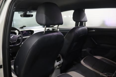 VOLKSWAGEN T-Cross 1.4 4P 250 TSI FLEX HIGHLINE AUTOM�TICO, Foto 9