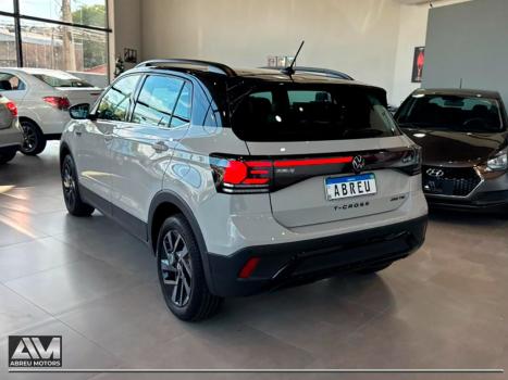VOLKSWAGEN T-Cross 1.4 4P 250 TSI FLEX HIGHLINE AUTOMTICO, Foto 10