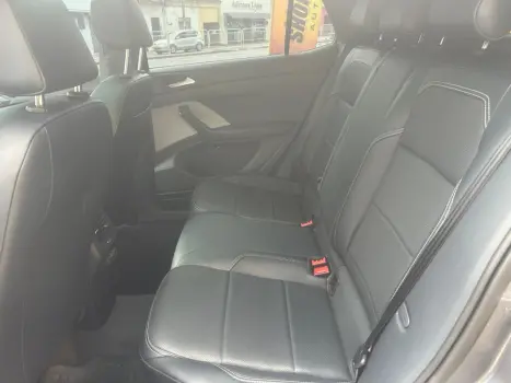 VOLKSWAGEN T-Cross 1.4 4P 250 TSI FLEX HIGHLINE AUTOMTICO, Foto 11