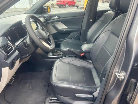 VOLKSWAGEN T-Cross 1.4 4P 250 TSI FLEX HIGHLINE AUTOM�TICO, Foto 9