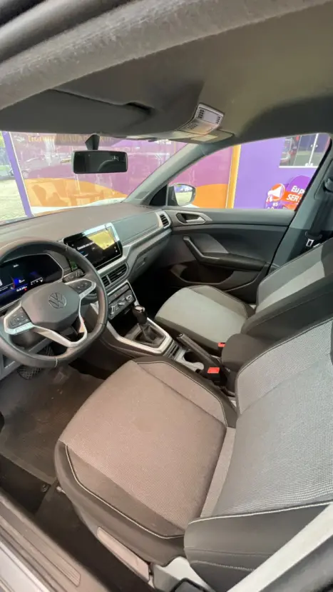 VOLKSWAGEN T-Cross 1.0 4P 200 TSI FLEX, Foto 4