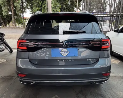 VOLKSWAGEN T-Cross 1.4 4P 250 TSI FLEX HIGHLINE AUTOM�TICO, Foto 13