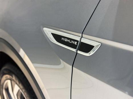 VOLKSWAGEN T-Cross 1.4 4P 250 TSI FLEX HIGHLINE AUTOM�TICO, Foto 7