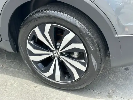 VOLKSWAGEN T-Cross 1.0 4P 200 TSI FLEX COMFORTLINE AUTOM�TICO, Foto 14