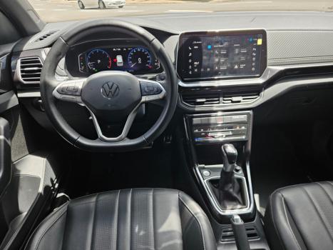 VOLKSWAGEN T-Cross 1.4 4P 250 TSI FLEX HIGHLINE AUTOM�TICO, Foto 4