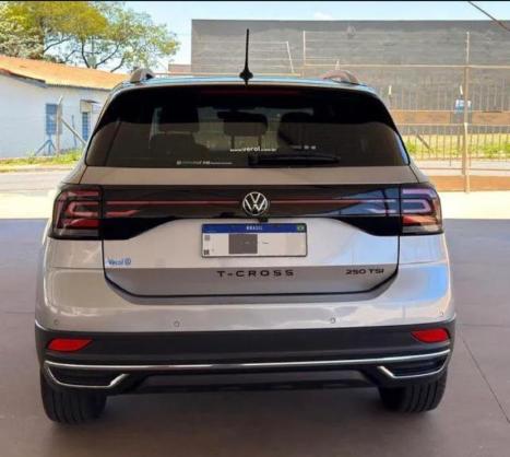 VOLKSWAGEN T-Cross 1.4 4P 250 TSI FLEX HIGHLINE AUTOM�TICO, Foto 9