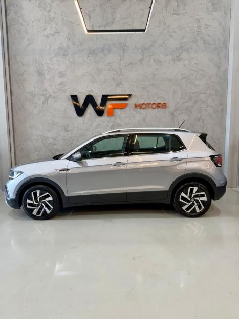 VOLKSWAGEN T-Cross 1.4 4P 250 TSI FLEX HIGHLINE AUTOM�TICO, Foto 4