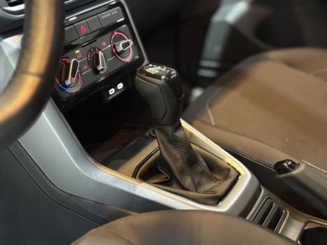 VOLKSWAGEN T-Cross 1.0 4P 200 TSI FLEX AUTOM�TICO, Foto 16