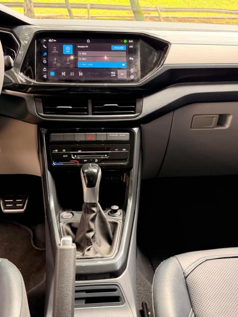 VOLKSWAGEN T-Cross 1.4 4P 250 TSI FLEX HIGHLINE AUTOM�TICO, Foto 8