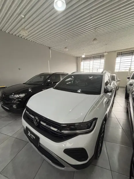 VOLKSWAGEN T-Cross 1.0 4P 200 TSI FLEX COMFORTLINE AUTOM�TICO, Foto 2