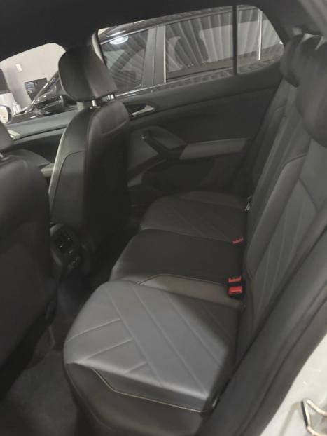 VOLKSWAGEN T-Cross 1.0 4P 200 TSI FLEX COMFORTLINE AUTOM�TICO, Foto 11