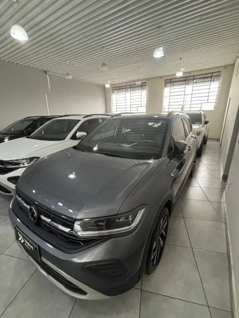 VOLKSWAGEN T-Cross 1.0 4P 200 TSI FLEX COMFORTLINE AUTOM�TICO, Foto 2