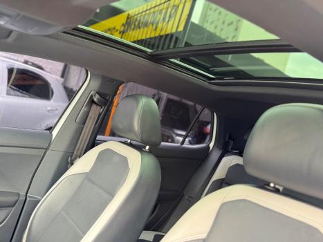 VOLKSWAGEN T-Cross 1.4 4P 250 TSI FLEX HIGHLINE AUTOM�TICO, Foto 8