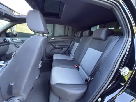 VOLKSWAGEN T-Cross 1.0 4P 200 TSI FLEX COMFORTLINE AUTOM�TICO, Foto 12