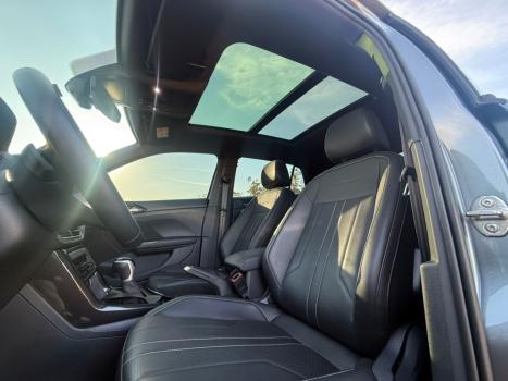 VOLKSWAGEN T-Cross 1.4 4P 250 TSI FLEX HIGHLINE AUTOM�TICO, Foto 3