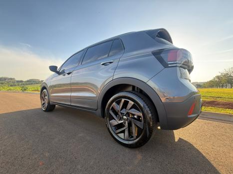 VOLKSWAGEN T-Cross 1.4 4P 250 TSI FLEX HIGHLINE AUTOM�TICO, Foto 6