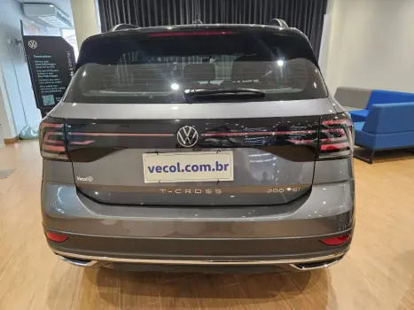VOLKSWAGEN T-Cross 1.0 4P 200 TSI FLEX COMFORTLINE AUTOM�TICO, Foto 9