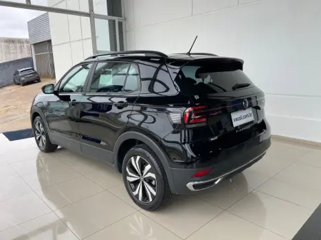 VOLKSWAGEN T-Cross 1.0 4P 200 TSI FLEX COMFORTLINE AUTOM�TICO, Foto 11