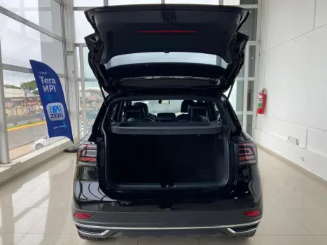 VOLKSWAGEN T-Cross 1.0 4P 200 TSI FLEX COMFORTLINE AUTOM�TICO, Foto 12