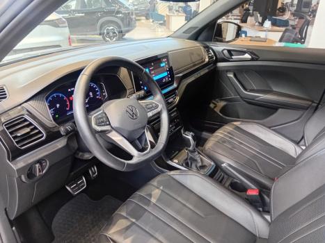 VOLKSWAGEN T-Cross 1.4 4P 250 TSI FLEX HIGHLINE AUTOM�TICO, Foto 4