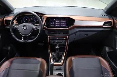 VOLKSWAGEN T-Cross 1.0 4P 200 TSI FLEX COMFORTLINE AUTOM�TICO, Foto 6