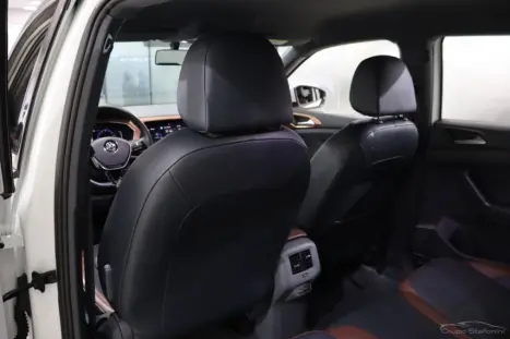 VOLKSWAGEN T-Cross 1.0 4P 200 TSI FLEX COMFORTLINE AUTOM�TICO, Foto 9