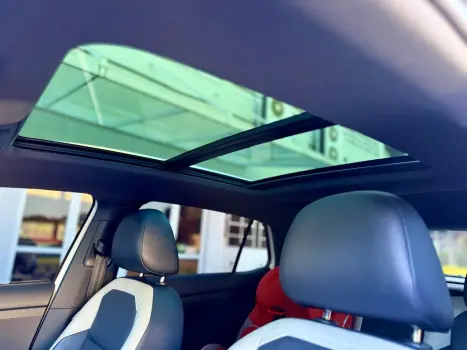 VOLKSWAGEN T-Cross 1.4 4P 250 TSI FLEX HIGHLINE AUTOM�TICO, Foto 14