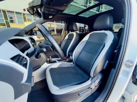 VOLKSWAGEN T-Cross 1.4 4P 250 TSI FLEX HIGHLINE AUTOM�TICO, Foto 15