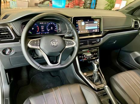 VOLKSWAGEN T-Cross 1.4 4P 250 TSI FLEX HIGHLINE AUTOM�TICO, Foto 21