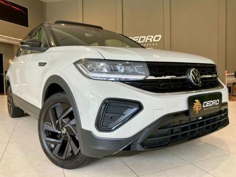 VOLKSWAGEN T-Cross 1.4 4P 250 TSI FLEX HIGHLINE AUTOM�TICO, Foto 31