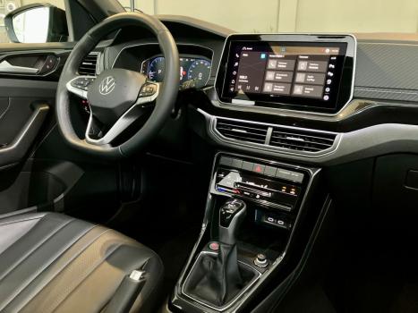 VOLKSWAGEN T-Cross 1.4 4P 250 TSI FLEX HIGHLINE AUTOM�TICO, Foto 37