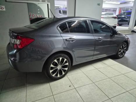 VOLKSWAGEN T-Cross 1.4 4P 250 TSI FLEX HIGHLINE AUTOM�TICO, Foto 6