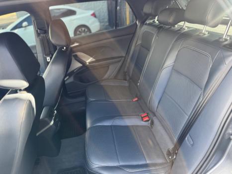 VOLKSWAGEN T-Cross 1.4 4P 250 TSI FLEX HIGHLINE AUTOM�TICO, Foto 9