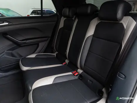 VOLKSWAGEN T-Cross 1.4 4P 250 TSI FLEX HIGHLINE AUTOM�TICO, Foto 9