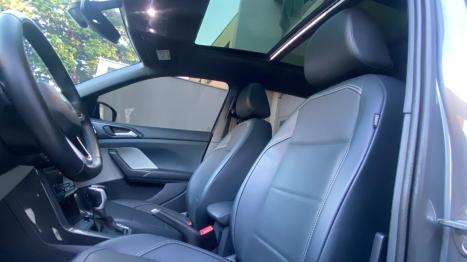 VOLKSWAGEN T-Cross 1.4 4P 250 TSI FLEX HIGHLINE AUTOM�TICO, Foto 10