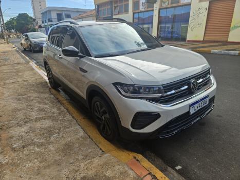 VOLKSWAGEN T-Cross 1.4 4P 250 TSI FLEX HIGHLINE AUTOM�TICO, Foto 4