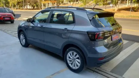 VOLKSWAGEN T-Cross 1.0 4P 200 TSI FLEX, Foto 5