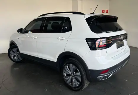 VOLKSWAGEN T-Cross 1.0 4P 200 TSI FLEX COMFORTLINE AUTOM�TICO, Foto 3
