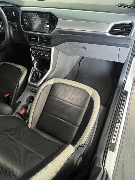 VOLKSWAGEN T-Cross 1.0 4P 200 TSI FLEX COMFORTLINE AUTOM�TICO, Foto 18