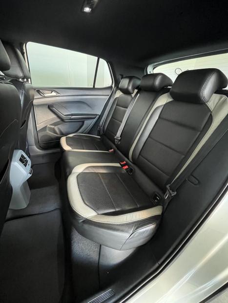 VOLKSWAGEN T-Cross 1.0 4P 200 TSI FLEX COMFORTLINE AUTOM�TICO, Foto 20