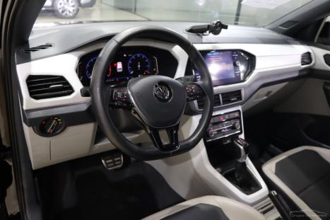 VOLKSWAGEN T-Cross 1.4 4P 250 TSI FLEX HIGHLINE AUTOM�TICO, Foto 4