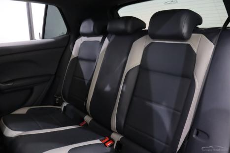 VOLKSWAGEN T-Cross 1.4 4P 250 TSI FLEX HIGHLINE AUTOM�TICO, Foto 8