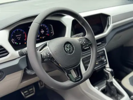 VOLKSWAGEN T-Cross 1.4 4P 250 TSI FLEX HIGHLINE AUTOM�TICO, Foto 7
