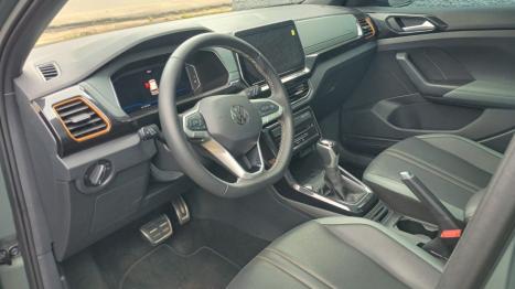 VOLKSWAGEN T-Cross 1.4 4P 250 TSI FLEX EXTREME HIGHLINE AUTOM�TICO, Foto 4