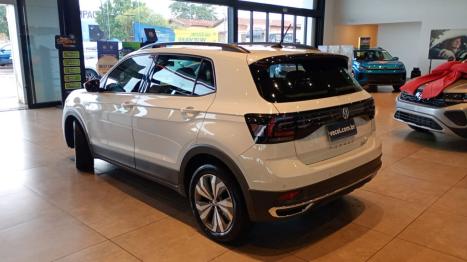 VOLKSWAGEN T-Cross 1.0 4P 200 TSI FLEX COMFORTLINE AUTOM�TICO, Foto 11