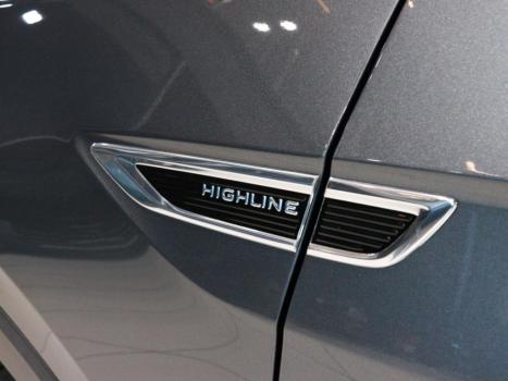 VOLKSWAGEN T-Cross 1.4 4P 250 TSI FLEX HIGHLINE AUTOM�TICO, Foto 8