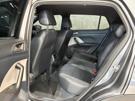 VOLKSWAGEN T-Cross 1.4 4P 250 TSI FLEX HIGHLINE AUTOM�TICO, Foto 14
