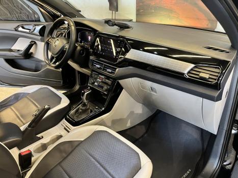 VOLKSWAGEN T-Cross 1.4 4P 250 TSI FLEX HIGHLINE AUTOM�TICO, Foto 6