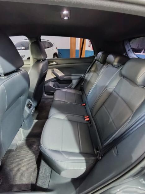 VOLKSWAGEN T-Cross 1.4 4P 250 TSI FLEX HIGHLINE AUTOM�TICO, Foto 11