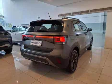 VOLKSWAGEN T-Cross 1.4 4P 250 TSI FLEX EXTREME HIGHLINE AUTOM�TICO, Foto 10